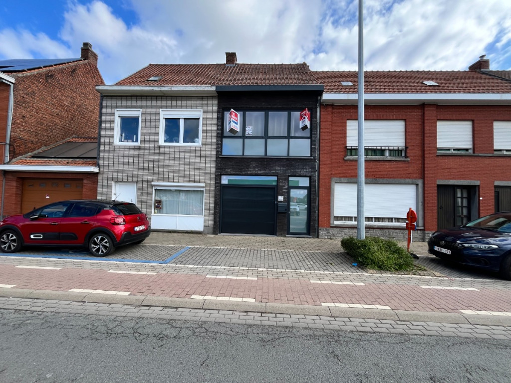 Menenstraat - 78A - - 8940