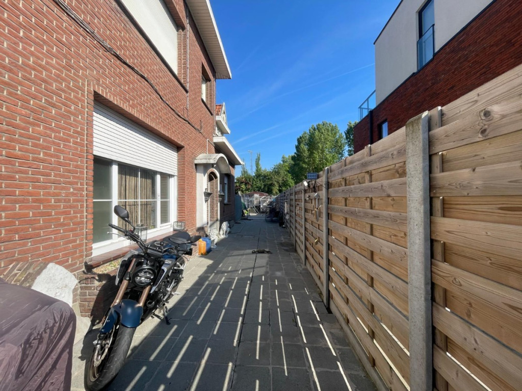 Menenstraat - 118 - - 8560