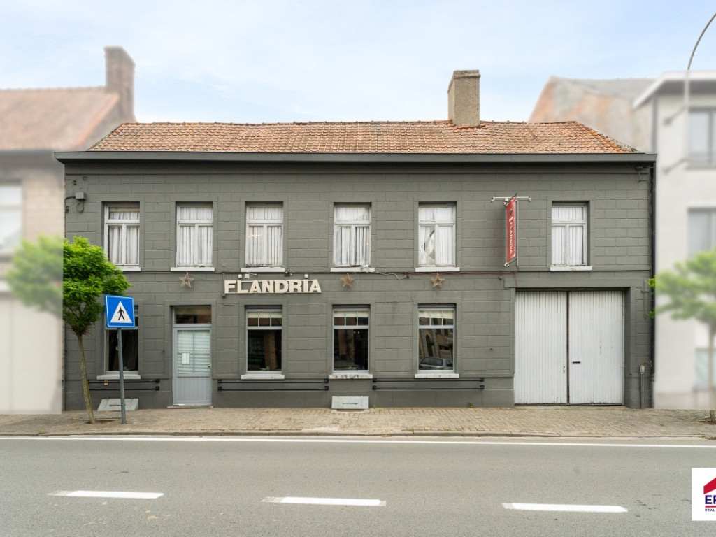 Wapenplaats - 39 - - 8720