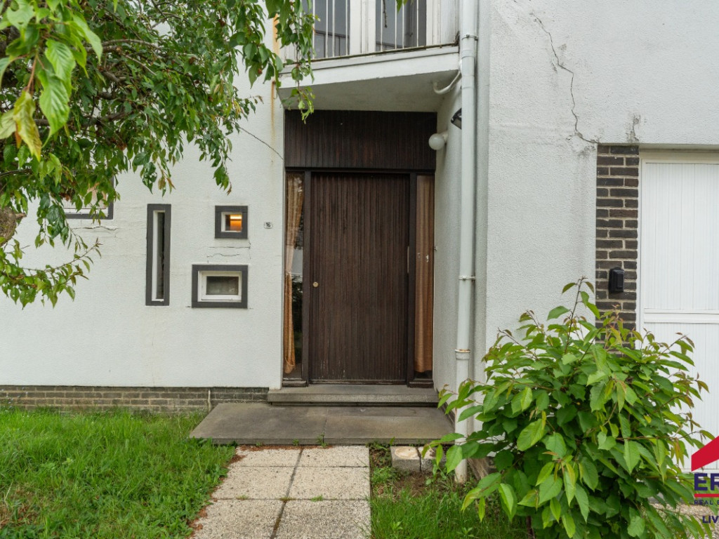 Verbindingsstraat - 16 - - 9320