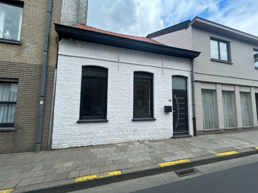 Lauwbergstraat - 19 - - 8930