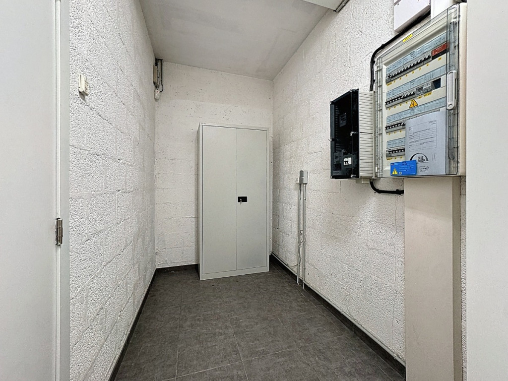 Rue Joseph Wauters - 20 - rez - 4300