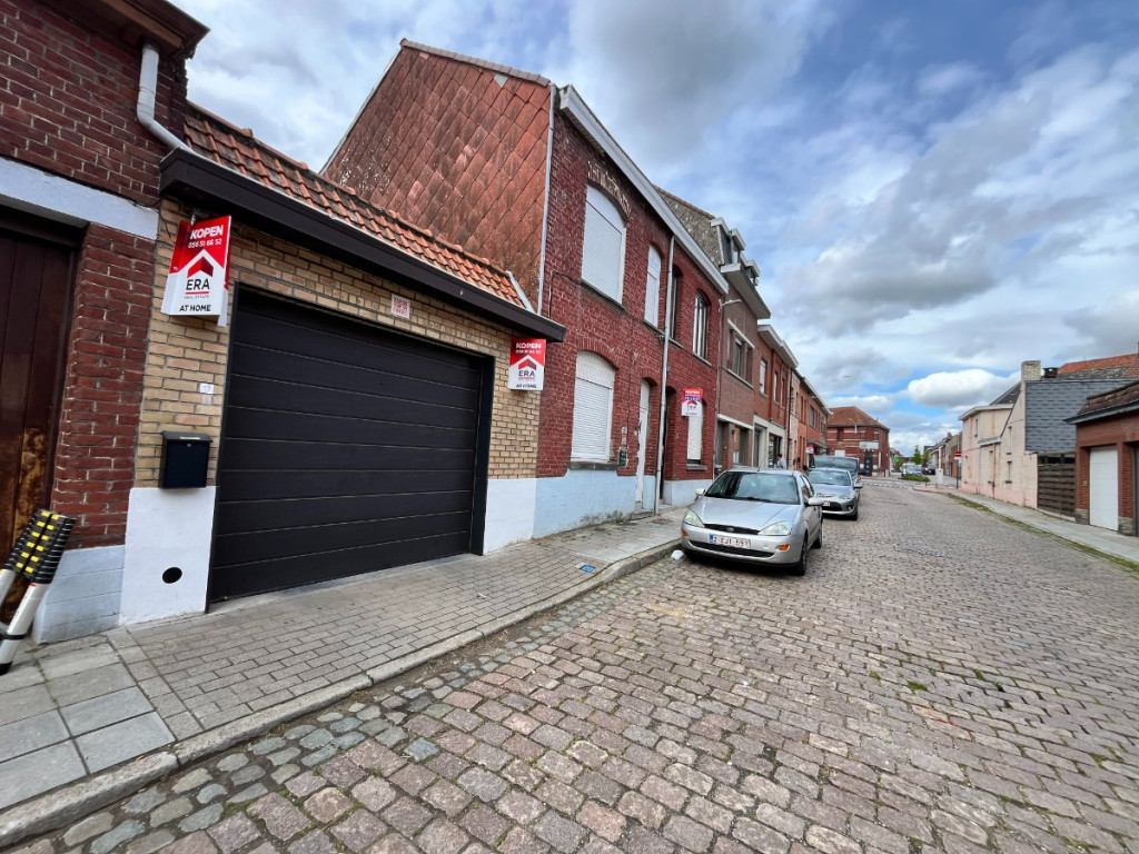 Rekestraat - 15+ - - 8940