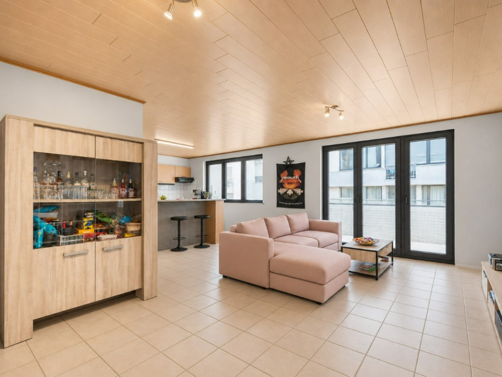 Lostraat - 19 en 21 - - 9880