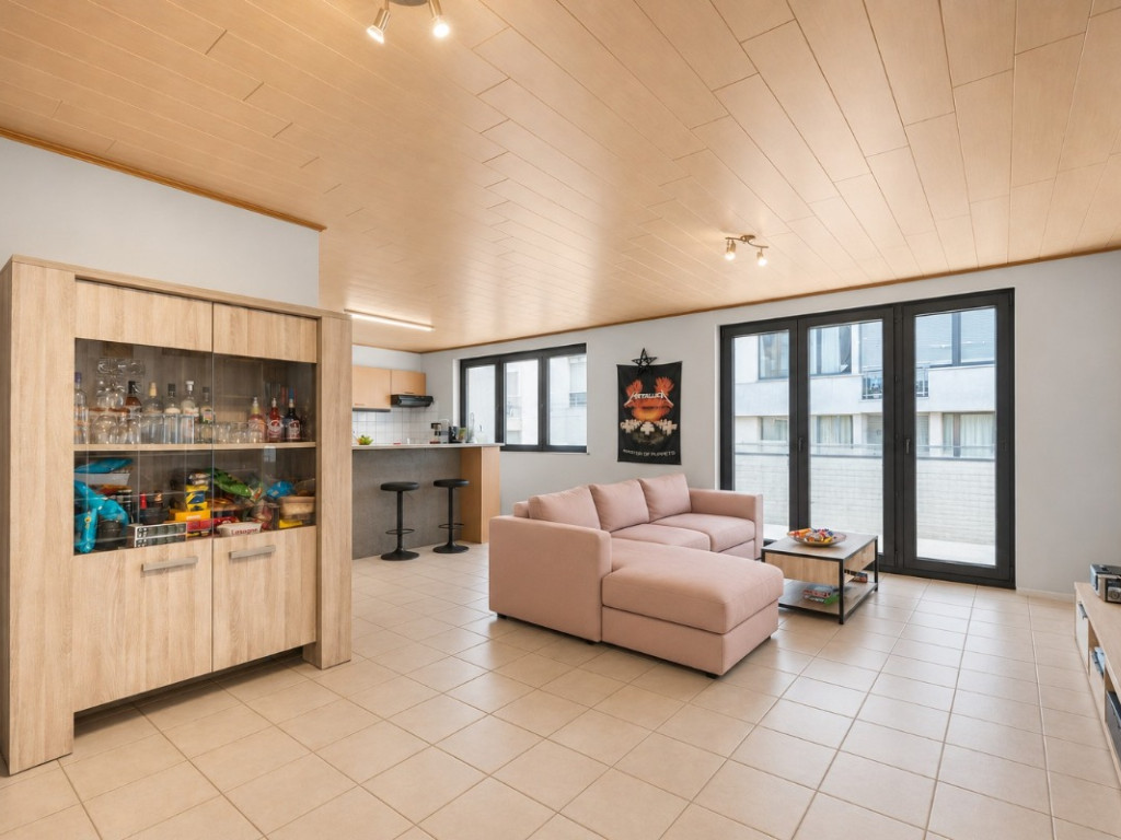 Lostraat - 19 en 21 - - 9880