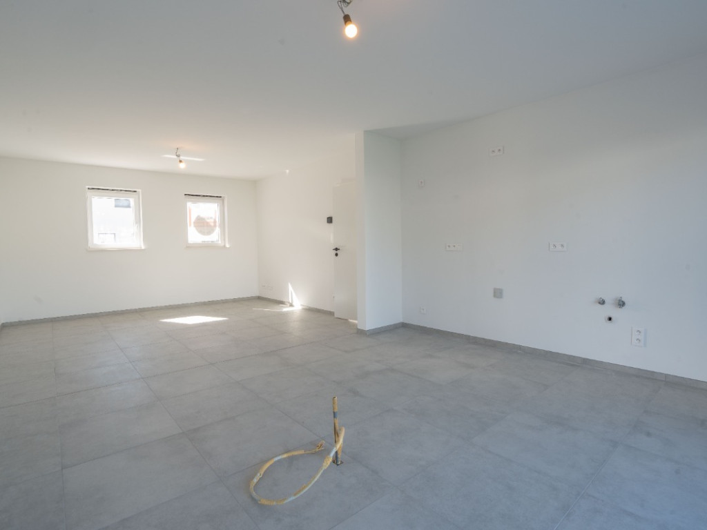 Rue de la Libération - 26 - - Lot 52 - 6720