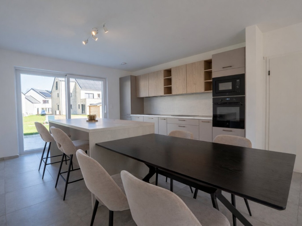Rue de la Libération - 26 - - Lot 53 - 6720