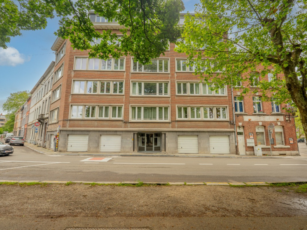 Rue Rempart de la Vierge - 18 - - 5000