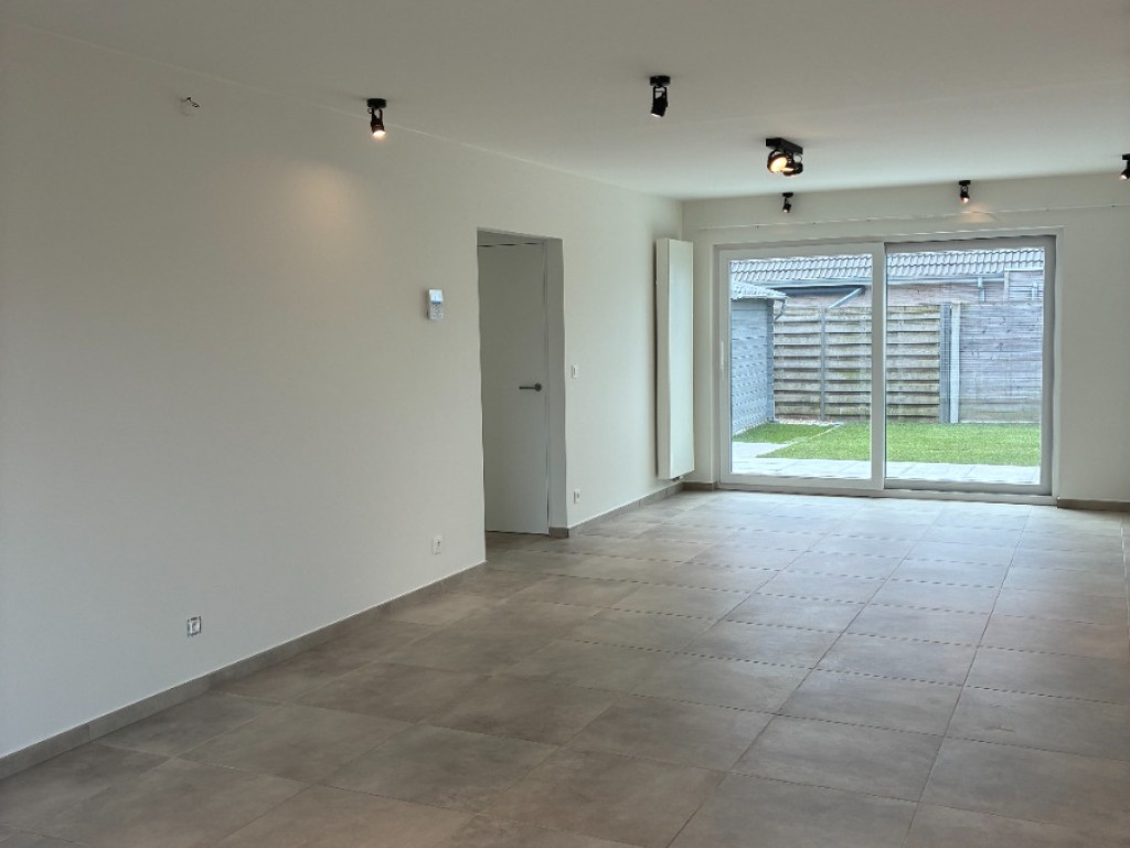Razenstraat - 8 - - 8791
