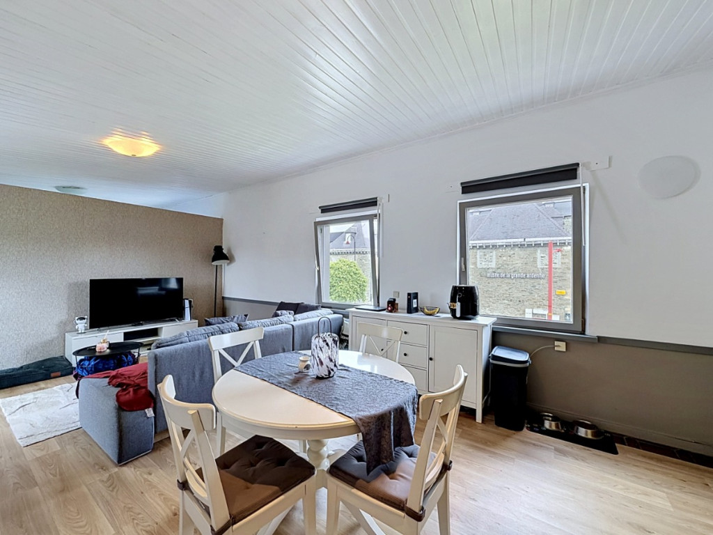 Rue Pierre Thomas - 1 - B - 6600