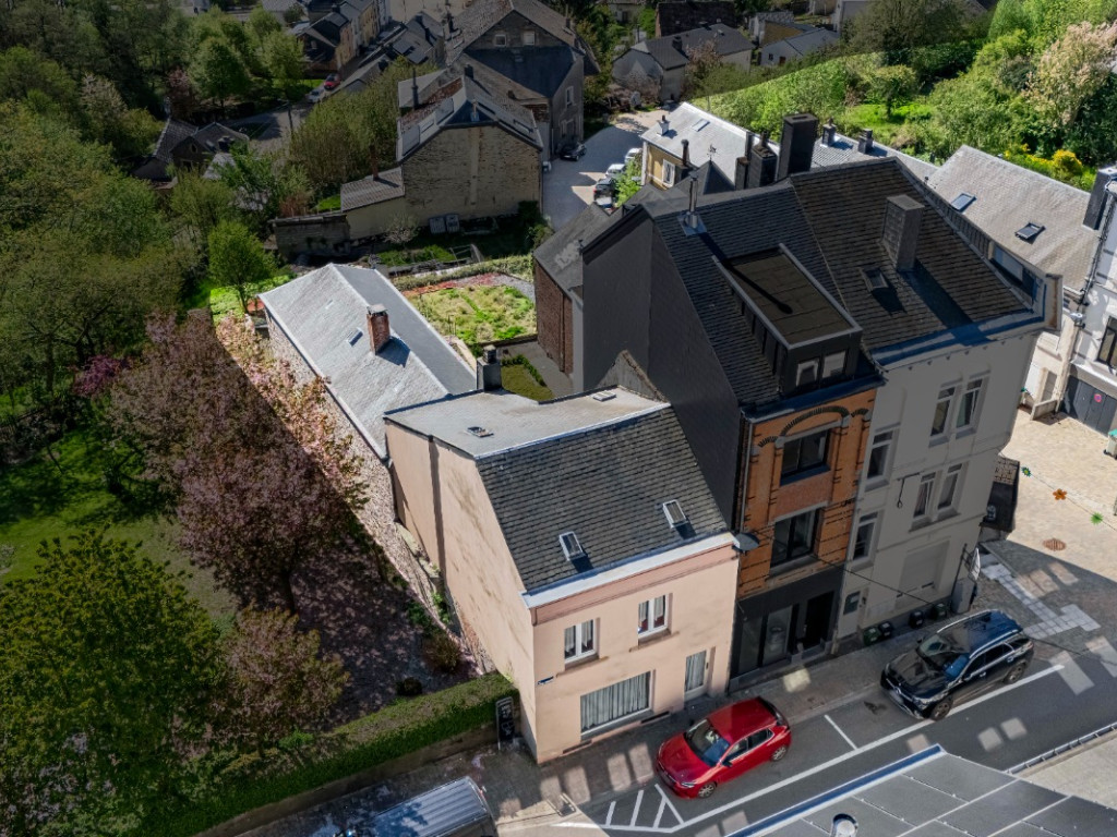Rue Lucien burnotte - 44 - - 6840