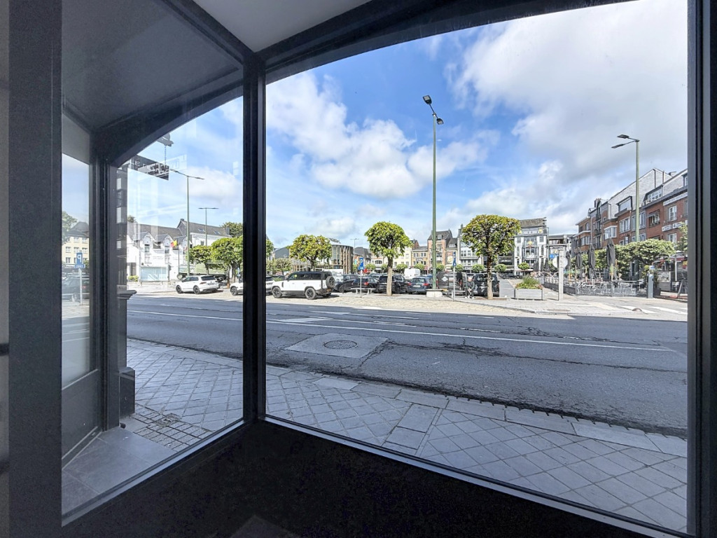 Place Mac Auliffe - 49 - - 6600