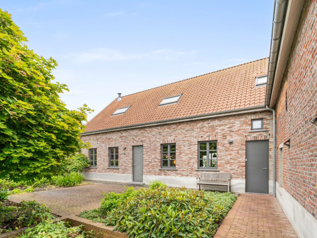 Lindeveldstraat - 27 - - 9506