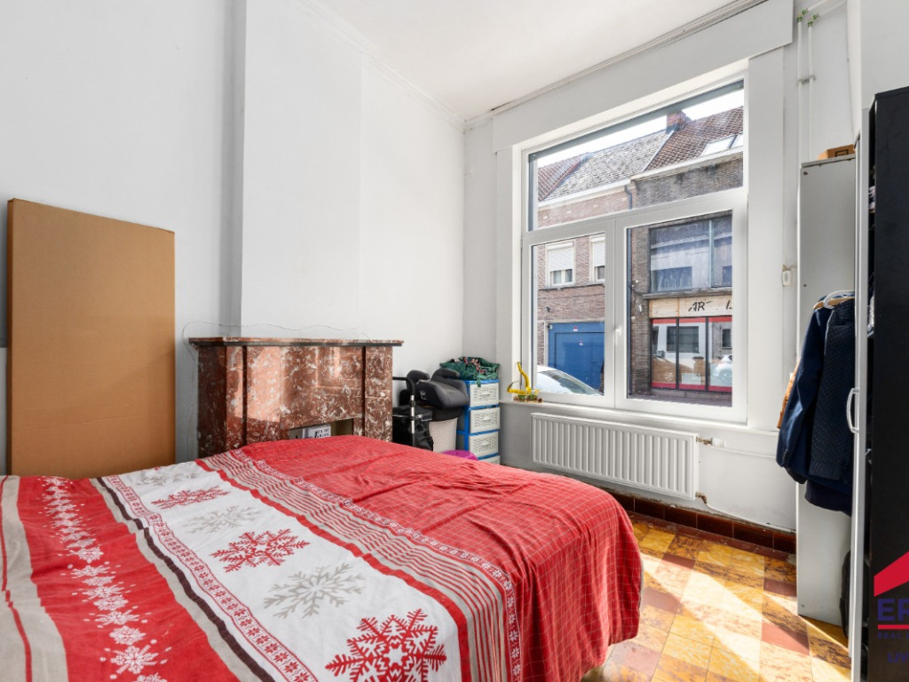 Koolstraat - 94 - - 9300