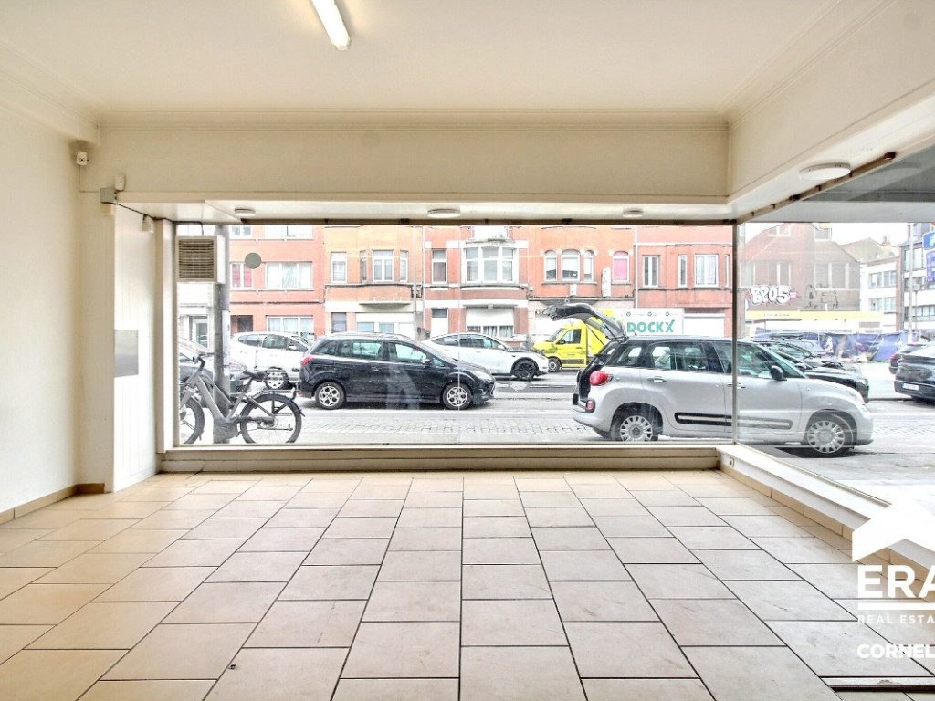 Chaussée de Ninove - 718 - - 1070