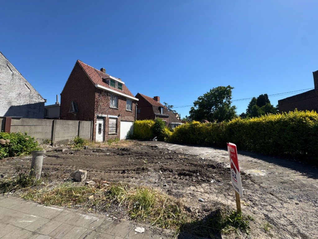 Roeselarestraat - 246 - - 8560