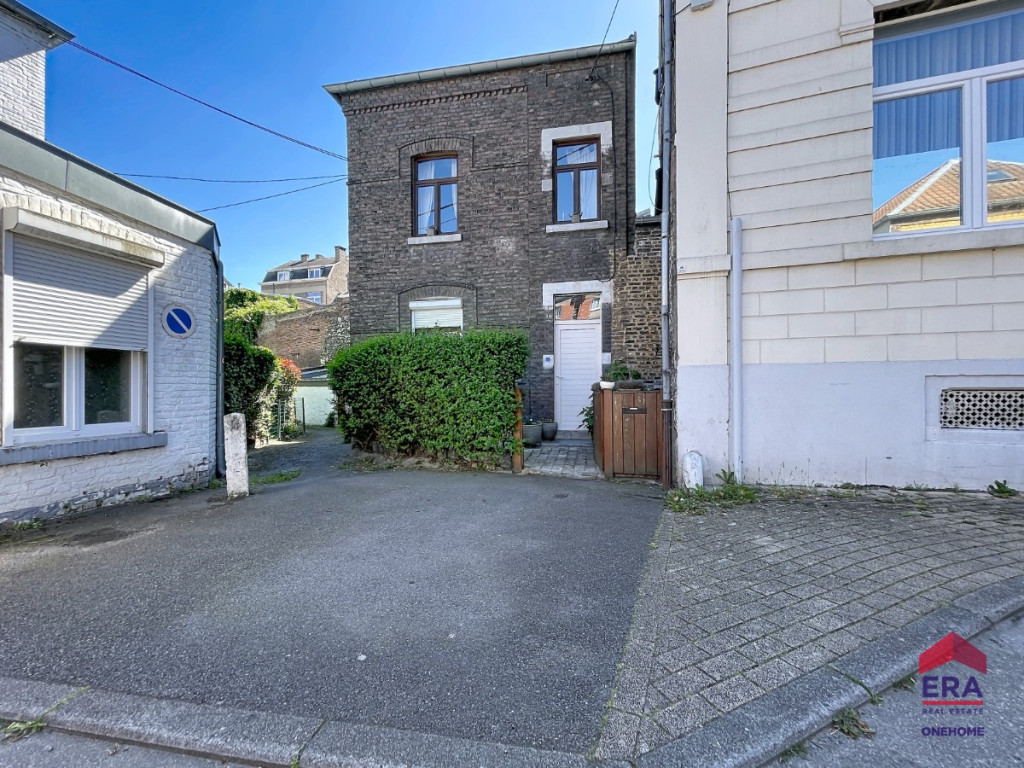 Rue de la Couronne - 16 - - 4500
