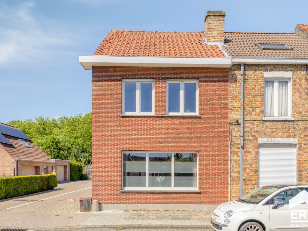 Hogeweg - 136 - - 8200