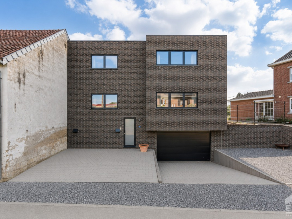 Holstraat - 59 - - 3770
