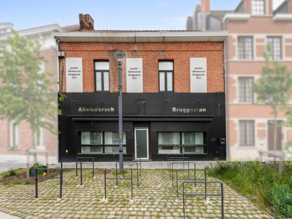 Markt - 2 - - 9240