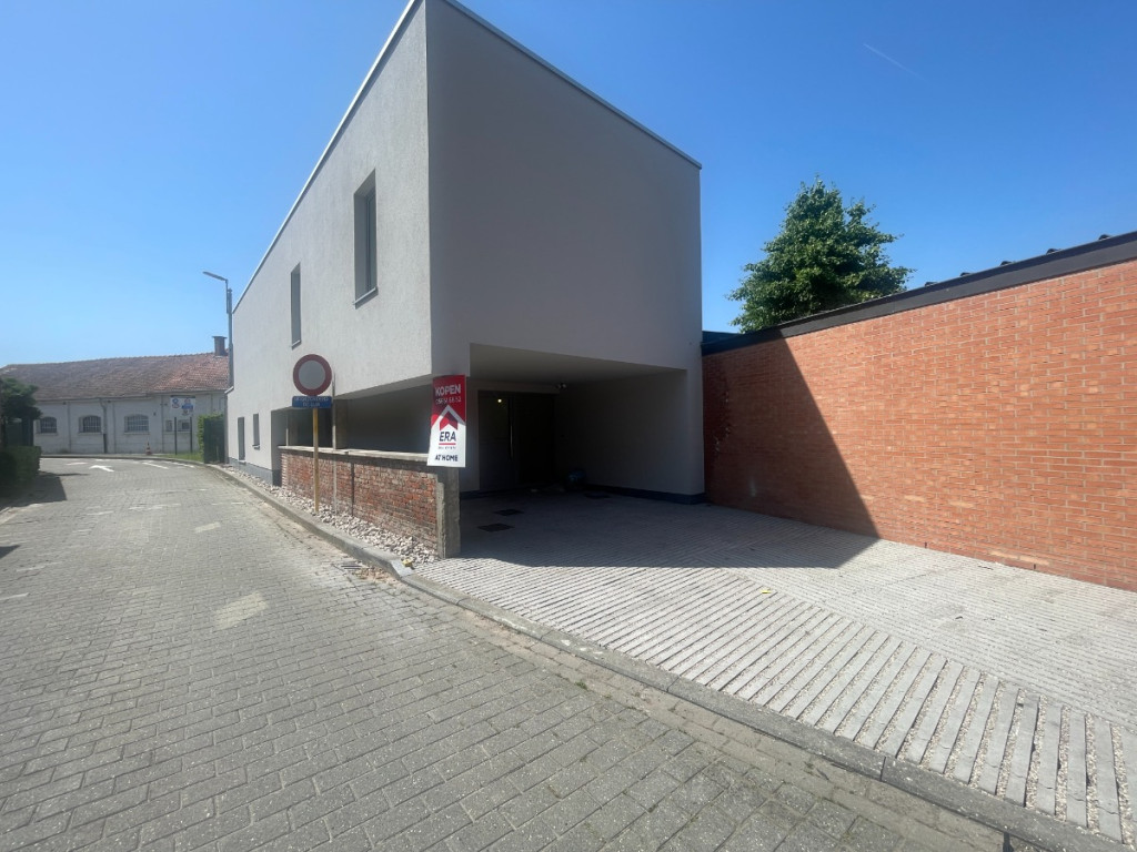 Ieperstraat - 62 - - 8940