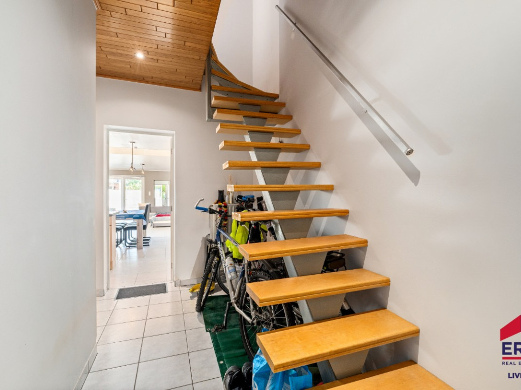 Slotstraat - 63 - - 9300