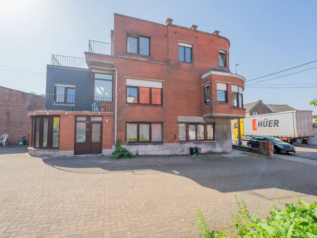 Rue Branche Planchard - 71 - - 4430