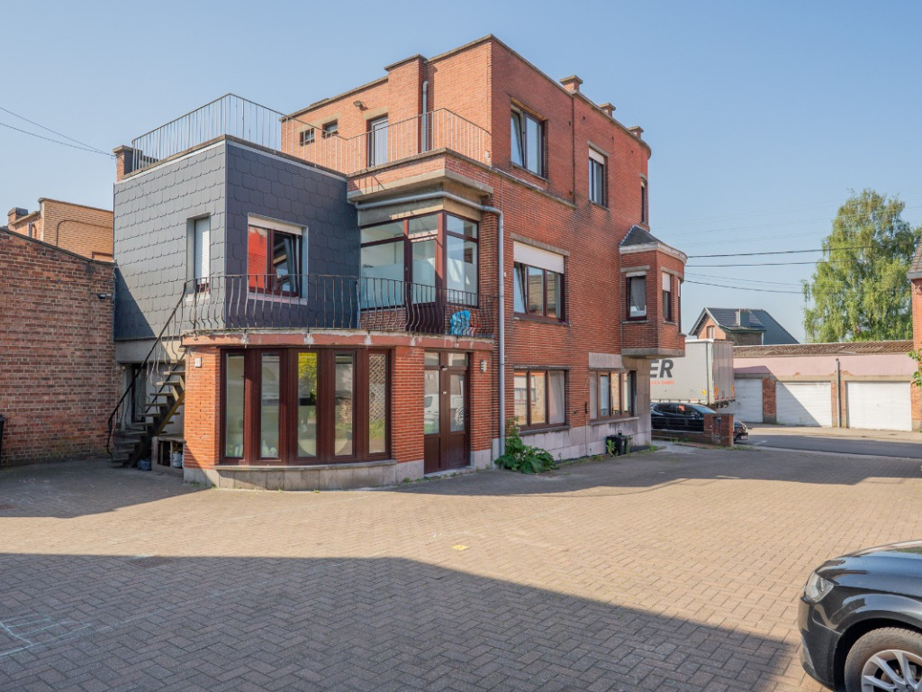 Rue Branche Planchard - 71 - - 4430