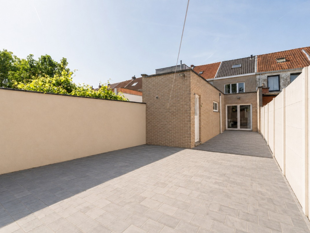 Slotstraat - 63 - - 9300