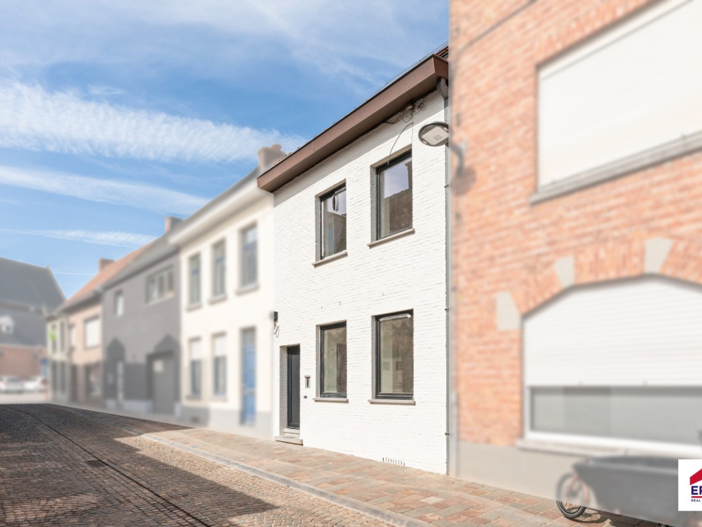 Kerkstraat - 3 - - 8700