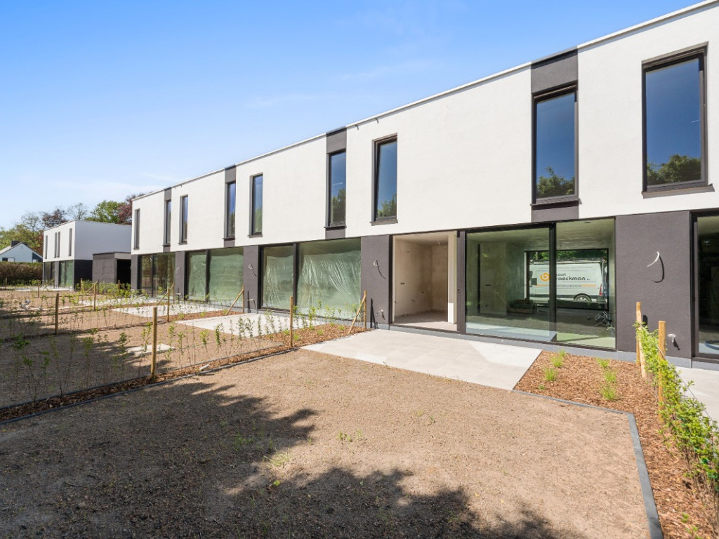 Churchillsteenweg - 17 - - W4 - 9320