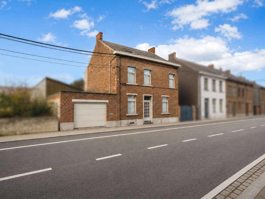 Rue de Velaine - 72 - - 5060