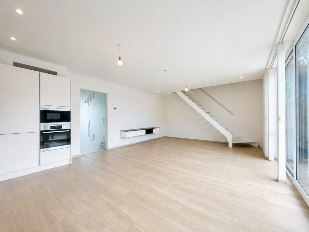 Eendrachtstraat - 23 - - 8940