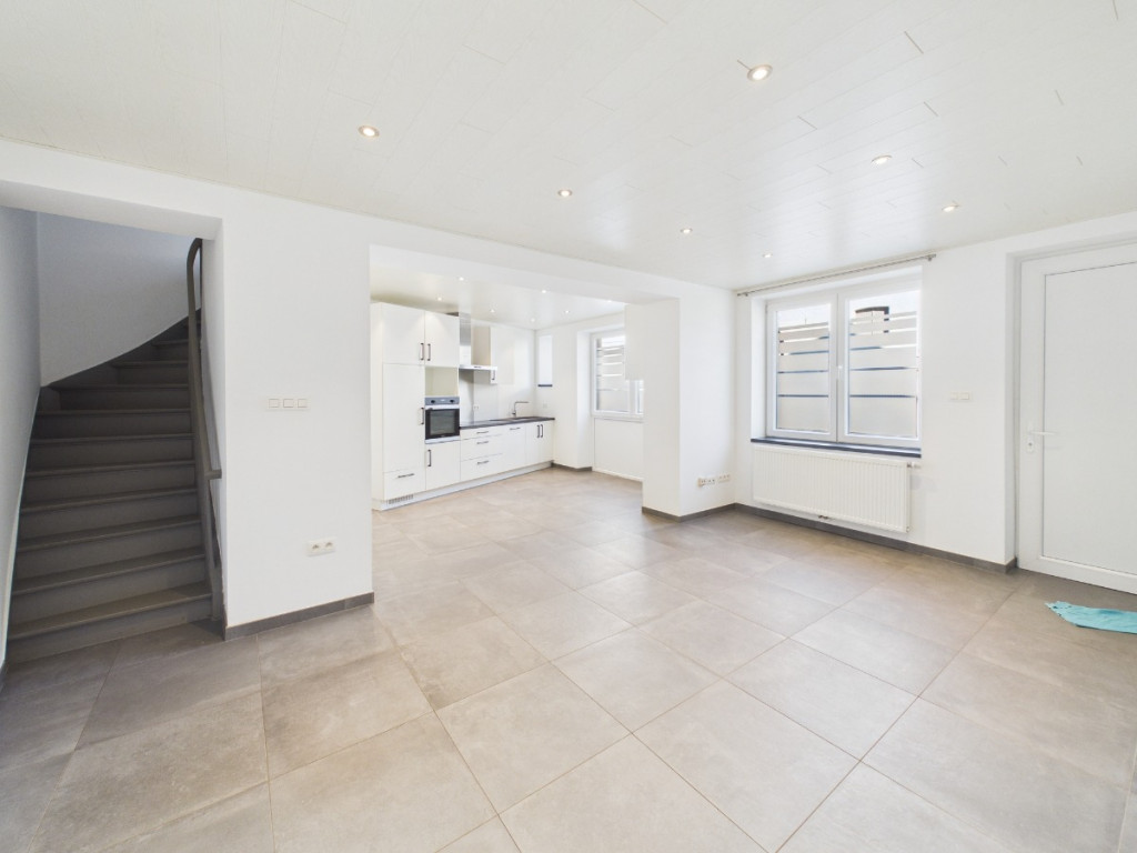 Rue Hermanmont - 2 - - 6690