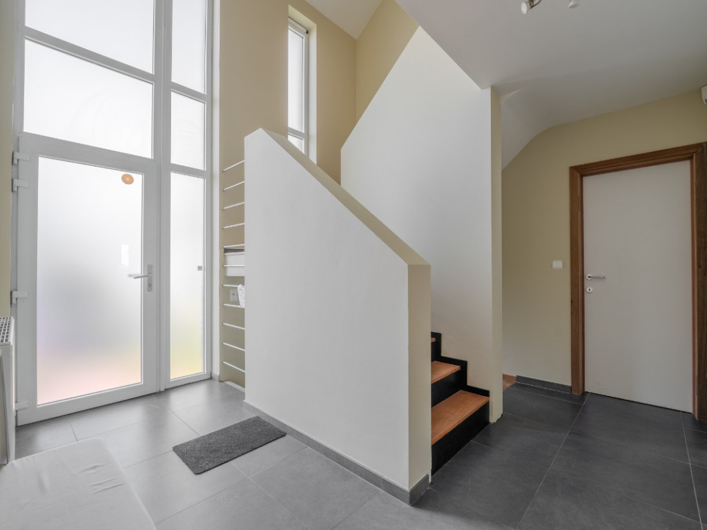 Rue Fostrie - 23 A - - 5530