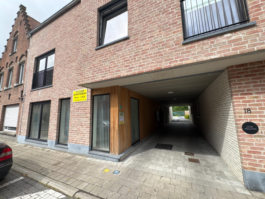 Dadizeelsestraat - 18 - 002 - 8890