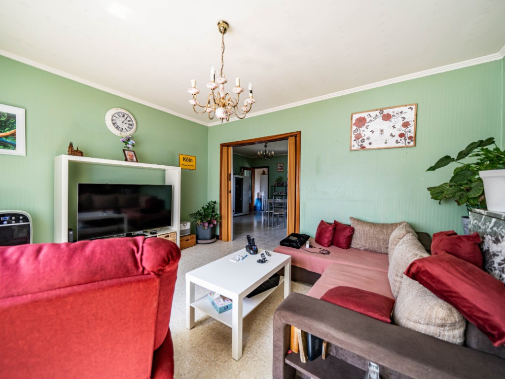 rue Emile Vandervelde - 89 - - 4860