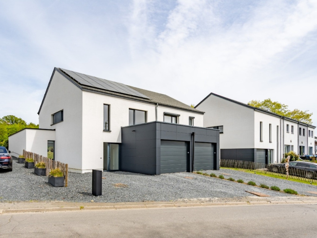 Rue de Toernich - 4b - - 6780