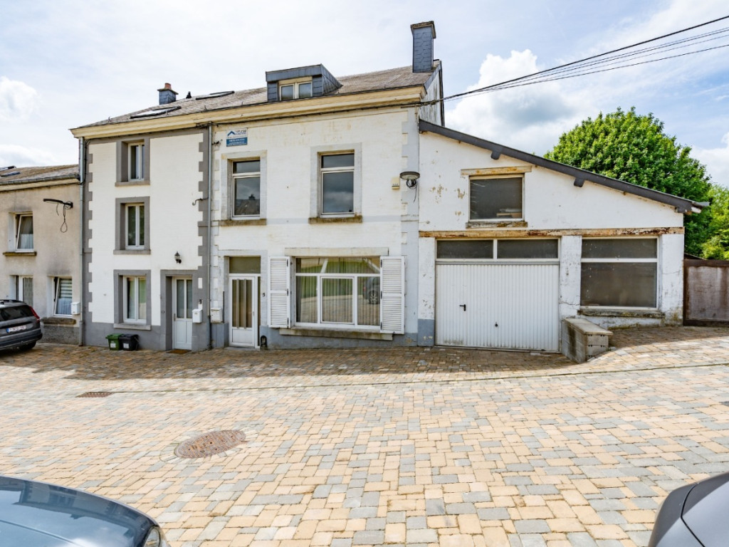 Place de la Foire - 5 - - 6840