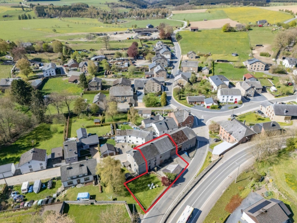 Rue du centre - 2 - - 6670
