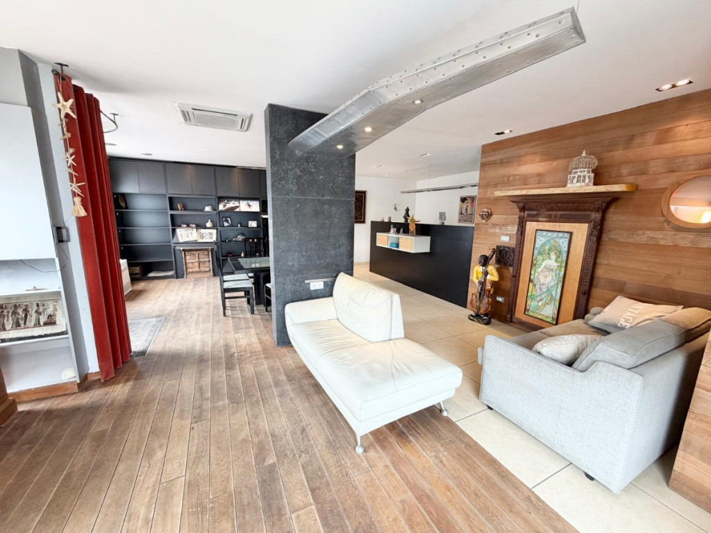 Izegemsestraat - 107 - - 8800