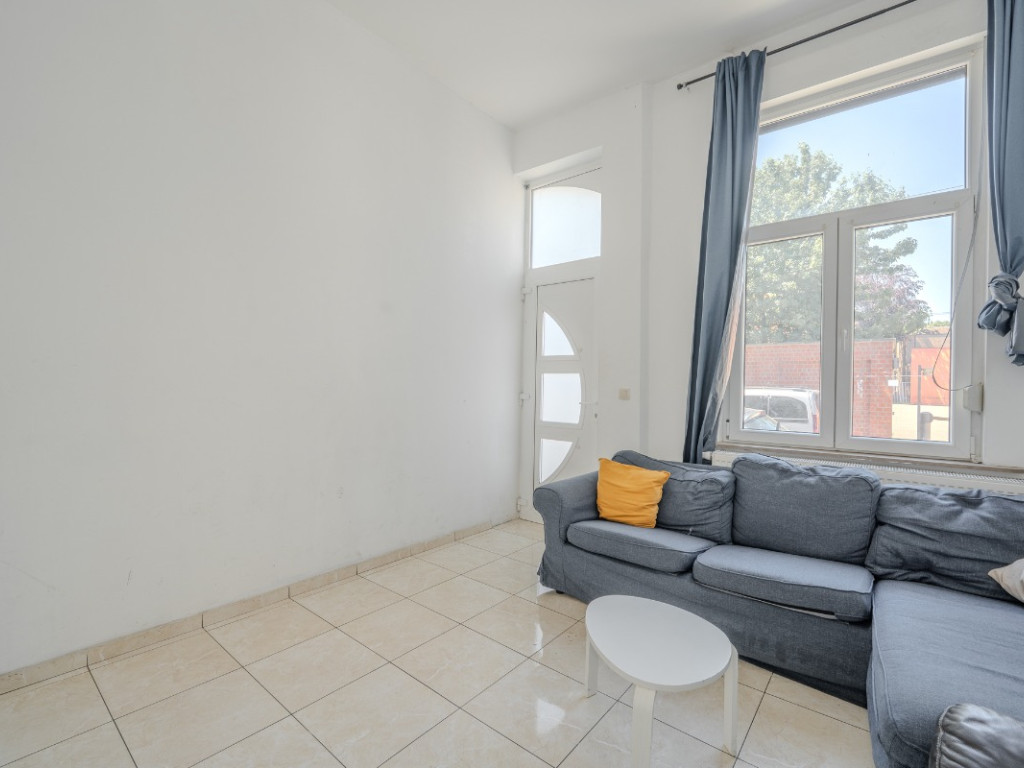 Rue Douffet - 45 - - 4020