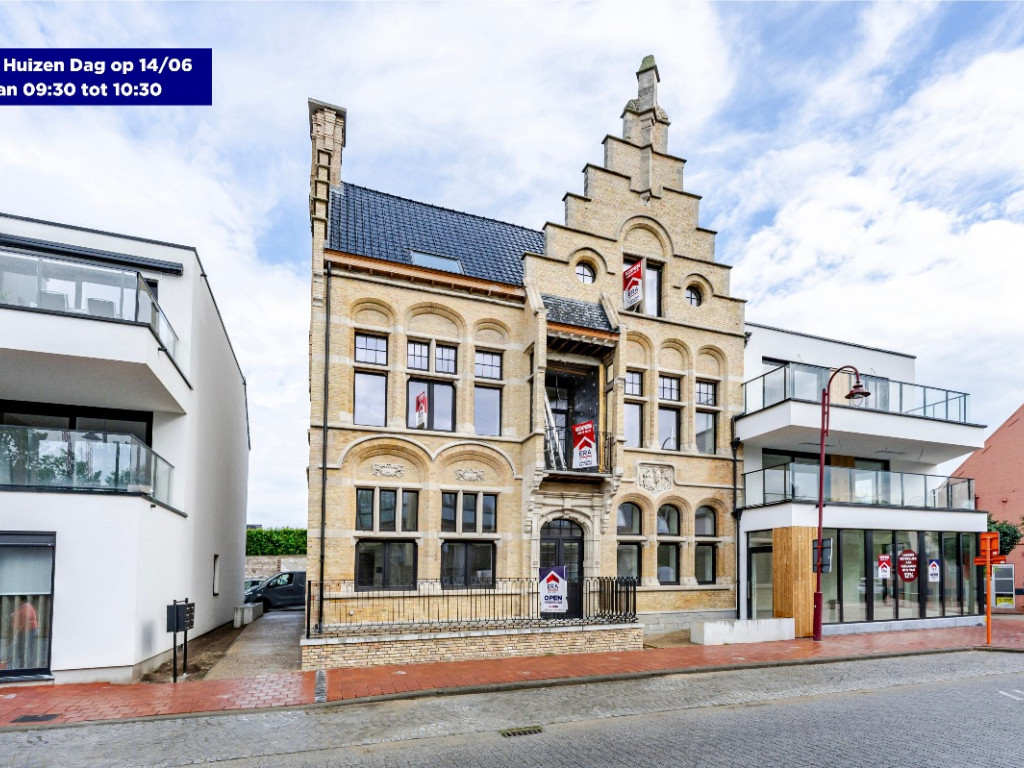 Marktstraat - 22 - - 8810