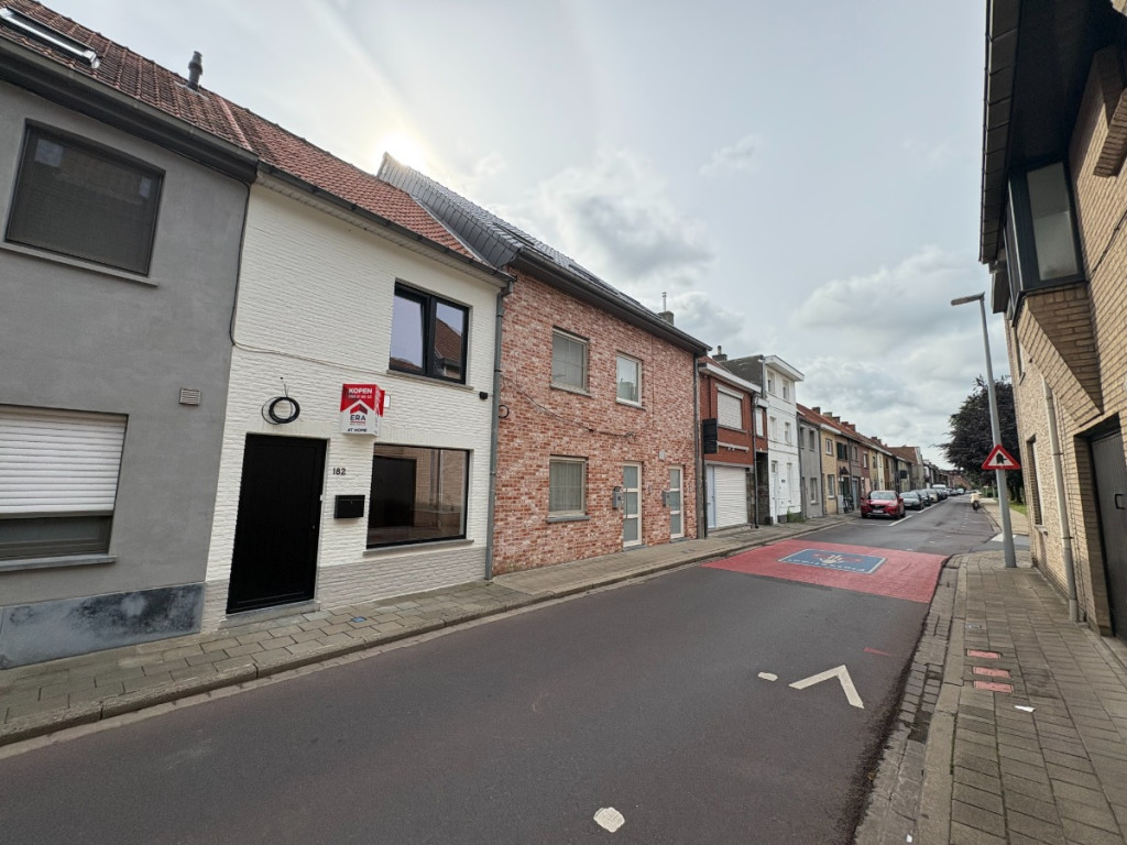 Kattenstraat - 182 - - 8800
