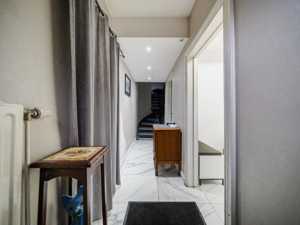 Rue Haut Vinâve - 88 - - 4820
