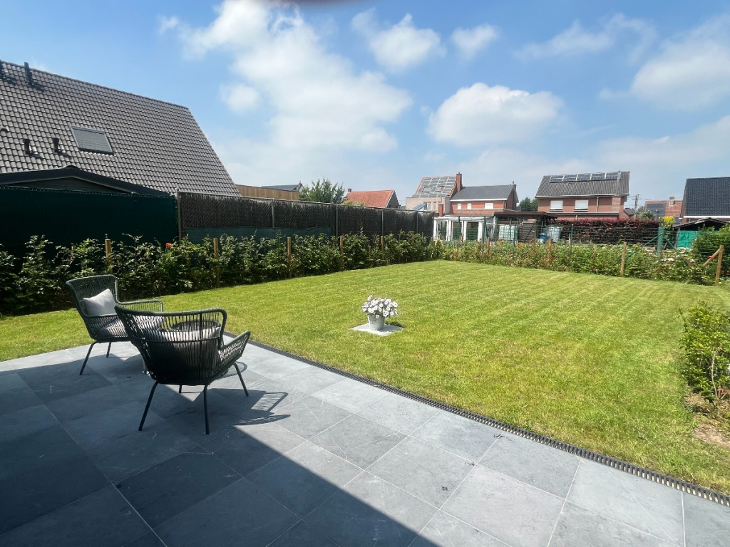 Mirastraat - 1 - - 8570
