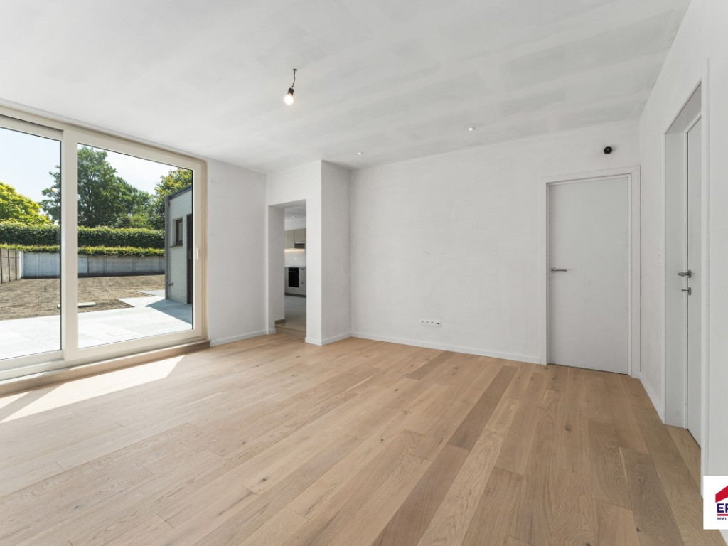 Futselstraat - 36 - - 8750
