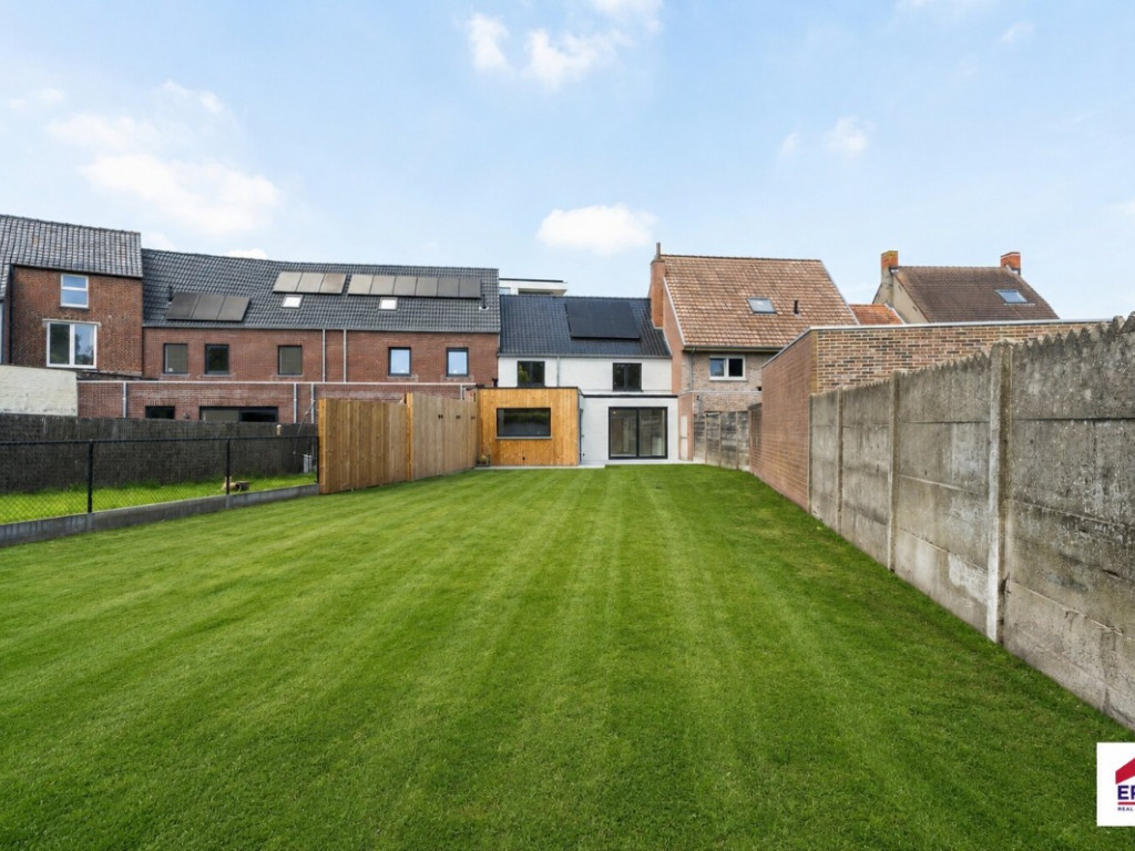Futselstraat - 36 - - 8750