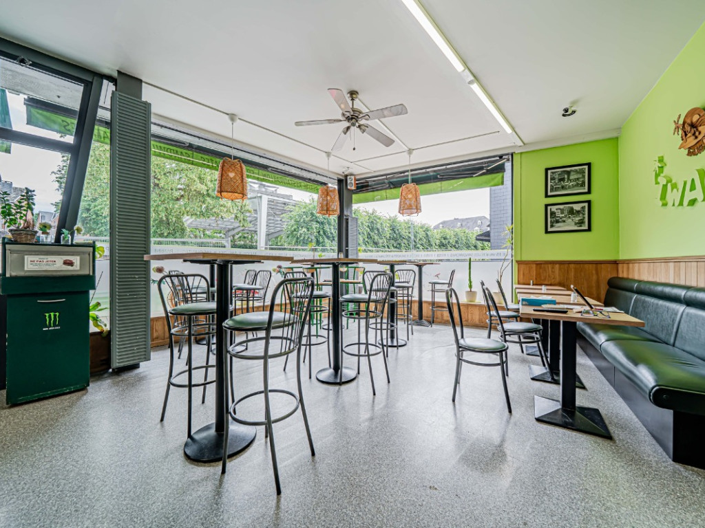Place aux foires - 1 - - 6900