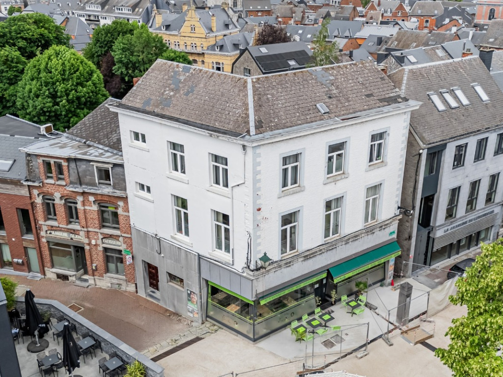 Place aux foires - 1 - - 6900